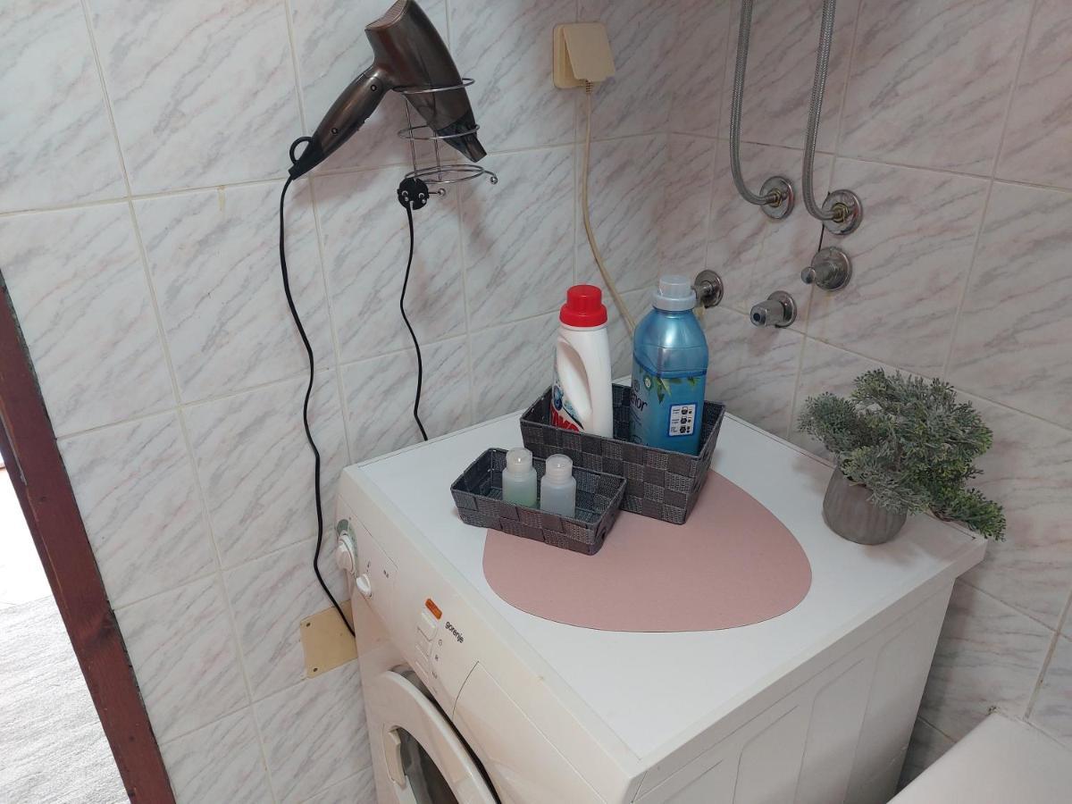 Stefan Apartman Novi Sad Luaran gambar