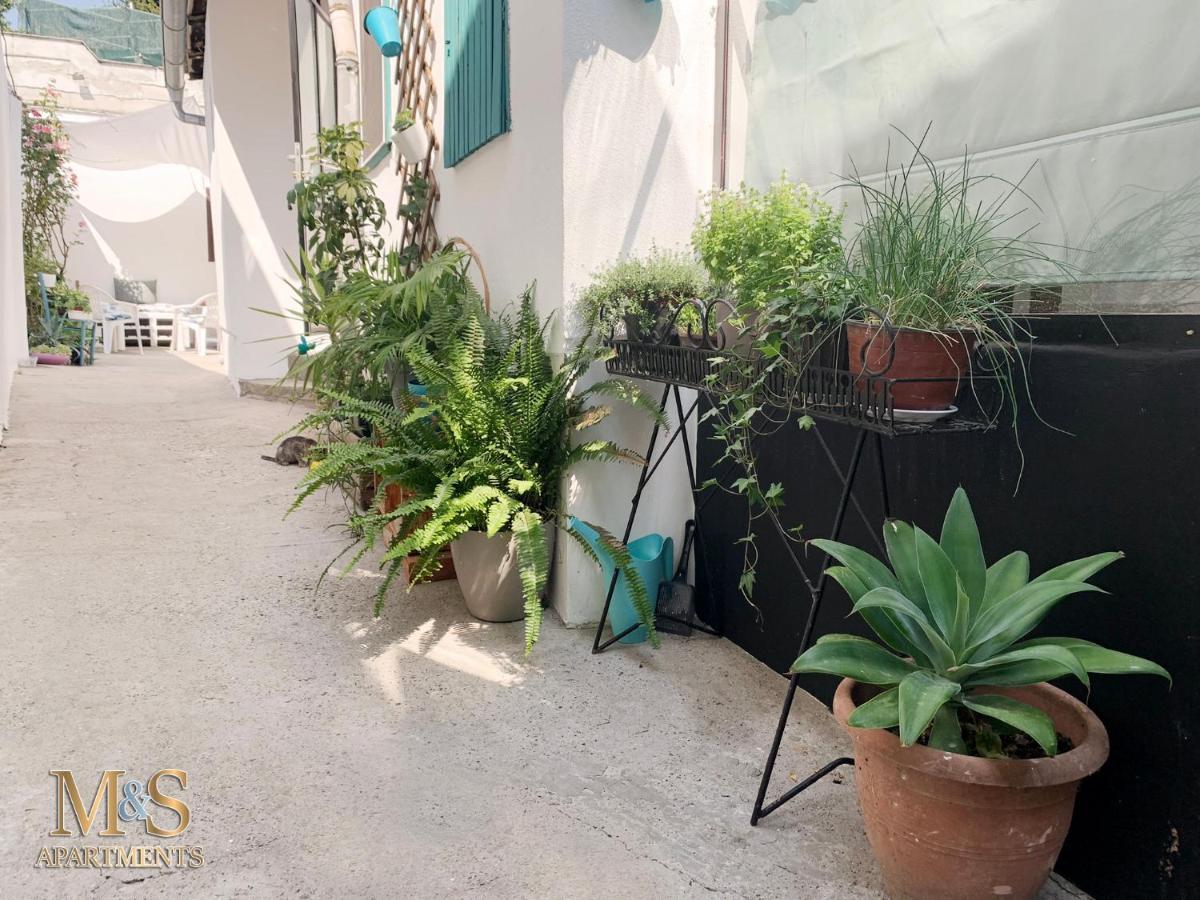 Stefan Apartman Novi Sad Luaran gambar