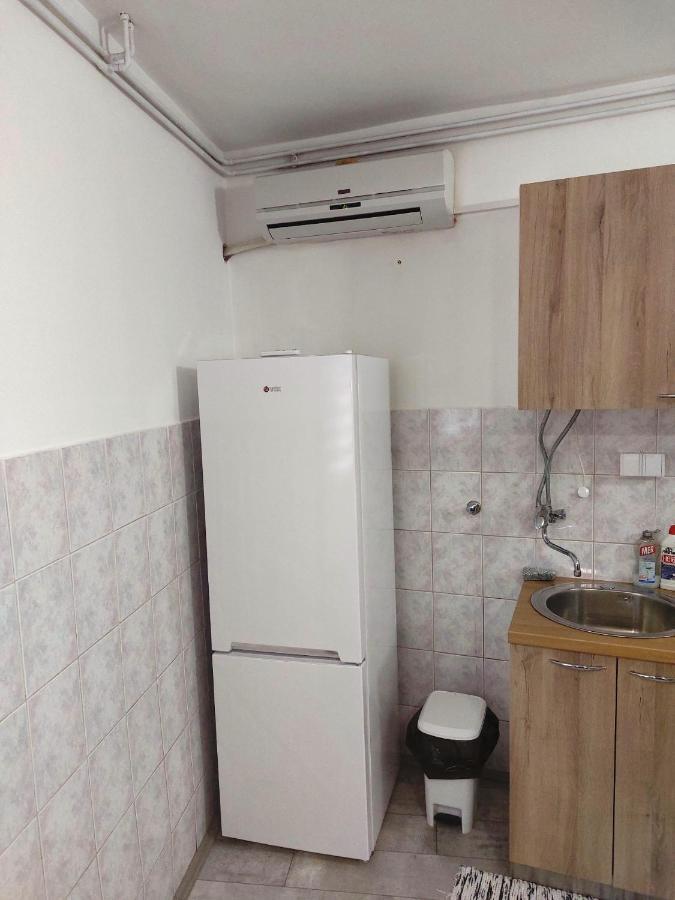 Stefan Apartman Novi Sad Luaran gambar