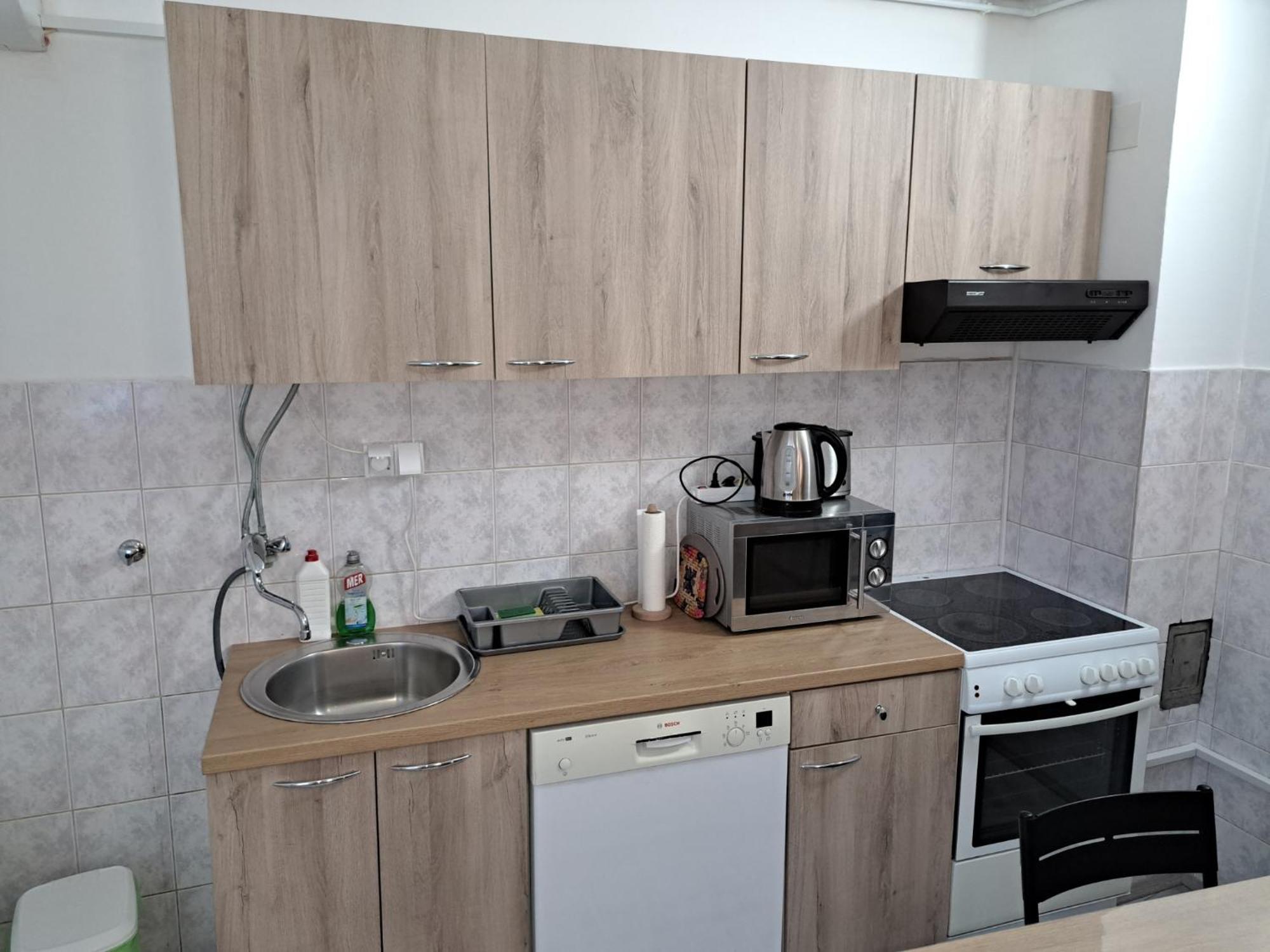 Stefan Apartman Novi Sad Luaran gambar